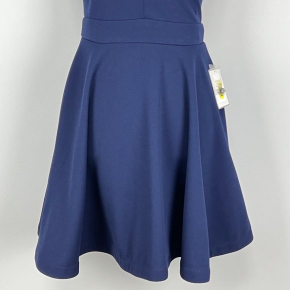 B Darlin Womens Fit Flare Party Dress Blue Mesh Sleeveless Juniors size 3 4 - Picture 4 of 12